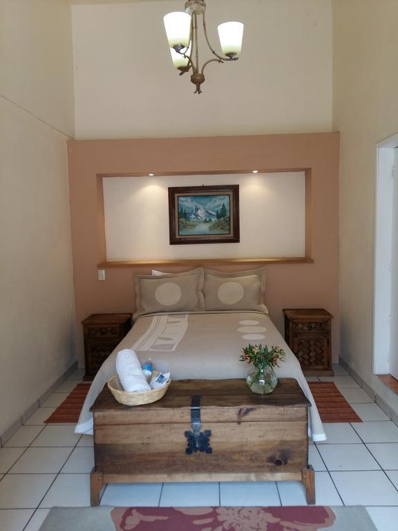 Casa Limonchelo Hotel B&B Morelia Ngoại thất bức ảnh